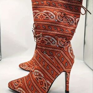 Paisley scarf printed stiletto boots sz 8